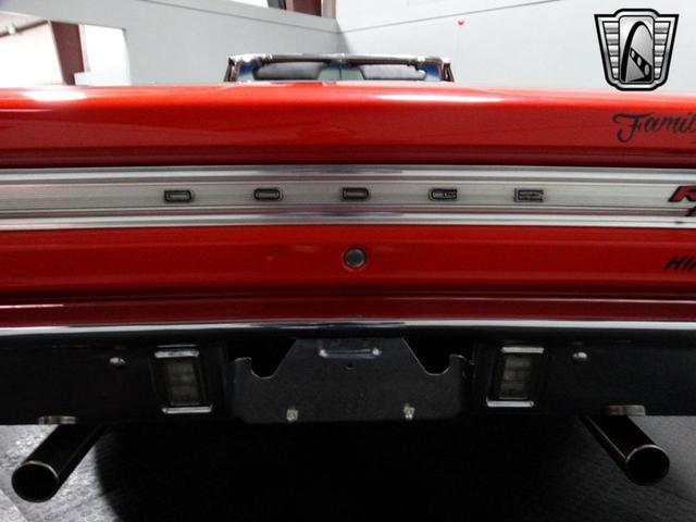 Photo of 1967 Orange Dodge Coronet