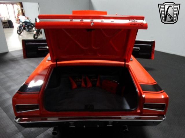 Photo of 1967 Orange Dodge Coronet