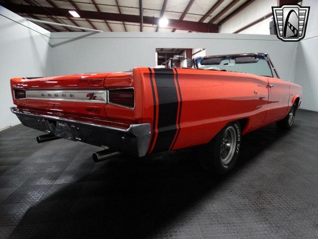 Photo of 1967 Orange Dodge Coronet