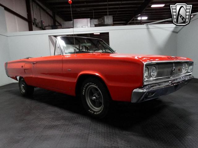 Photo of 1967 Orange Dodge Coronet