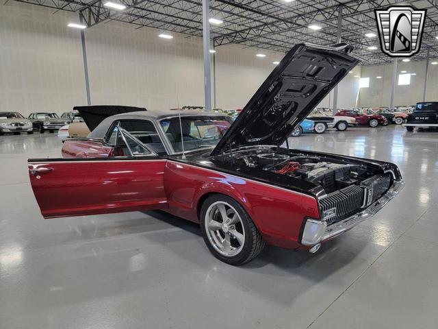 Photo of 1968 Black Mercury Cougar