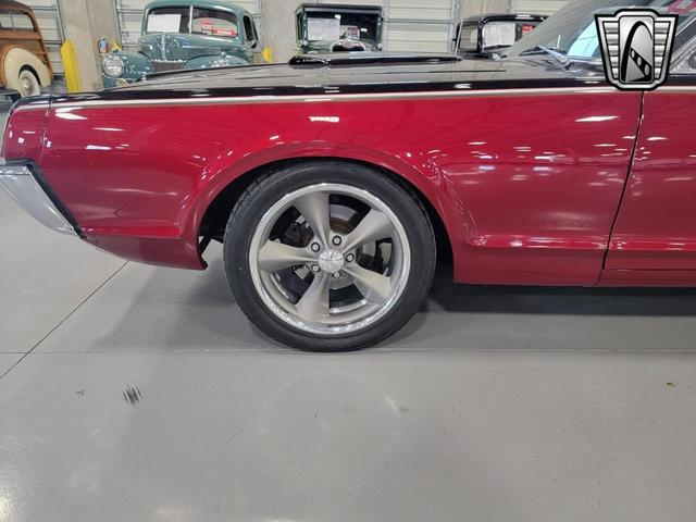 Photo of 1968 Black Mercury Cougar