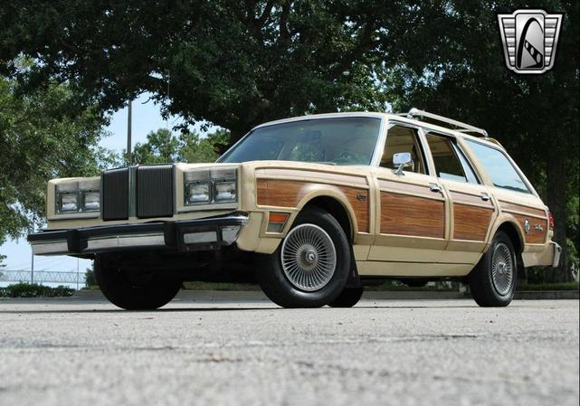 Photo of 1981 Beige Chrysler LeBaron