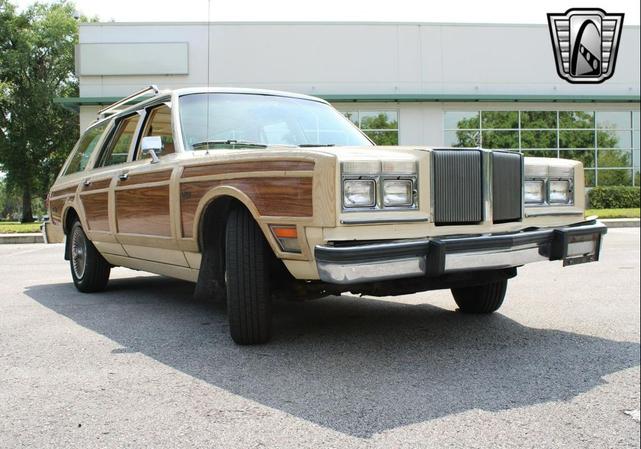 Photo of 1981 Beige Chrysler LeBaron