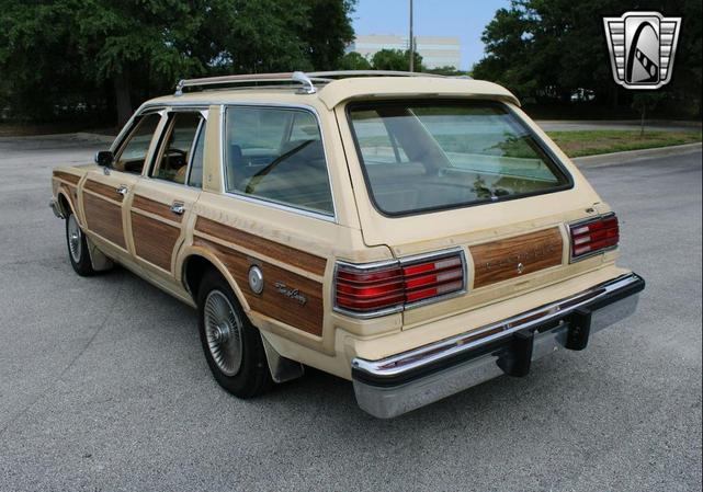 Photo of 1981 Beige Chrysler LeBaron