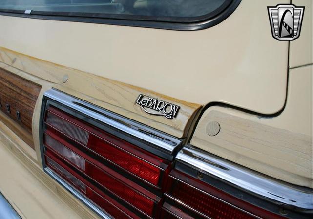 Photo of 1981 Beige Chrysler LeBaron