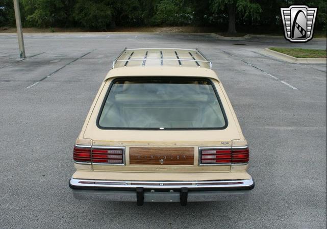 Photo of 1981 Beige Chrysler LeBaron
