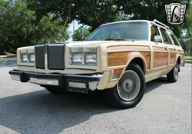 Photo of 1981 Beige Chrysler LeBaron