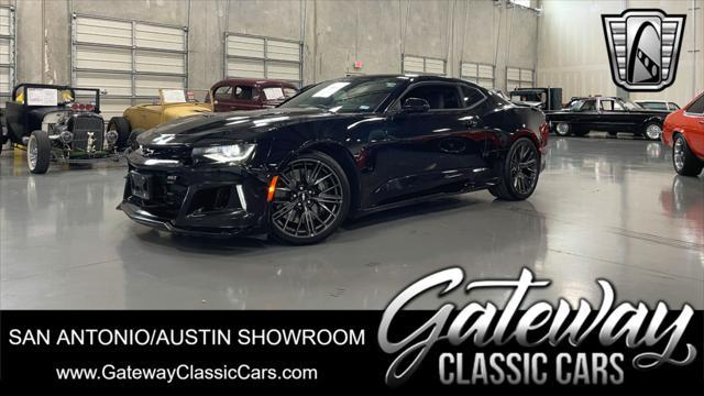 Photo of 2019 Black Chevrolet Camaro