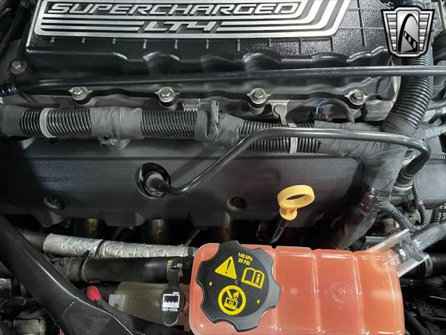Photo of 2019 Black Chevrolet Camaro