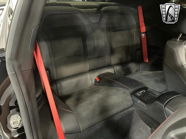 Photo of 2019 Black Chevrolet Camaro