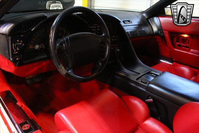 Photo of 1992 White Chevrolet Corvette