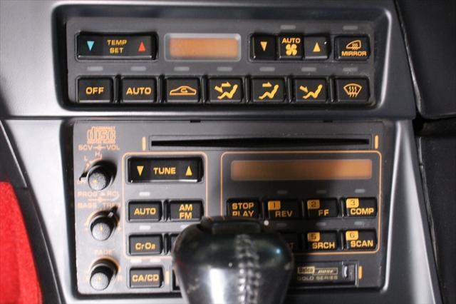 Photo of 1992 White Chevrolet Corvette