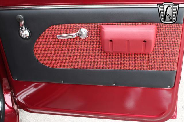Photo of 1969 Red Chevrolet C20/K20