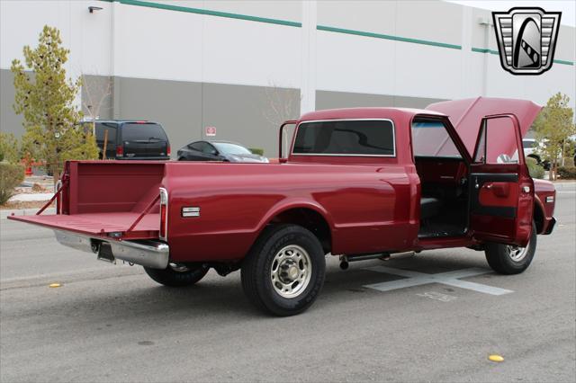 Photo of 1969 Red Chevrolet C20/K20