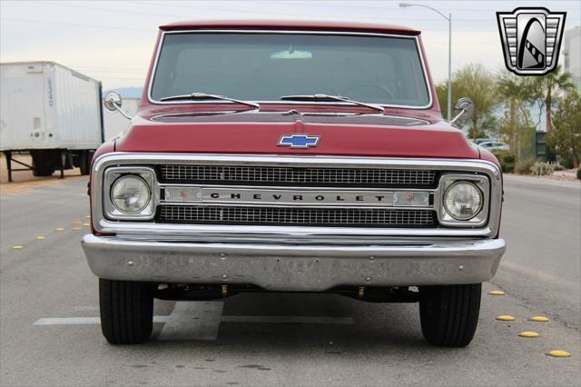 Photo of 1969 Red Chevrolet C20/K20