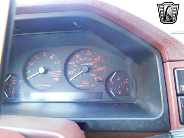 Photo of 1984 White Mazda RX-7