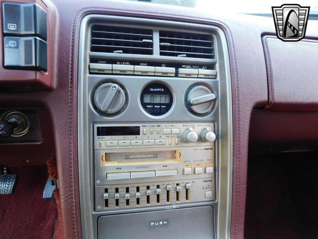 Photo of 1984 White Mazda RX-7