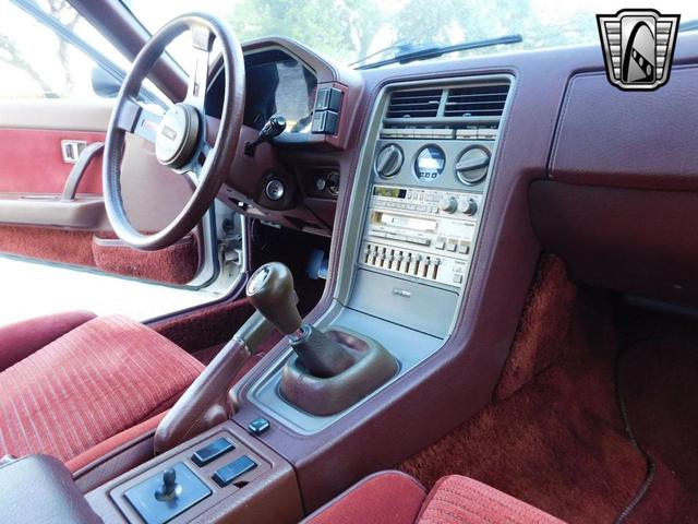 Photo of 1984 White Mazda RX-7