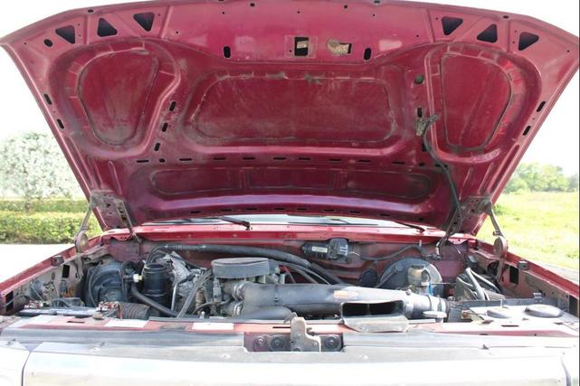 Photo of 1995 Burgundy Ford Bronco