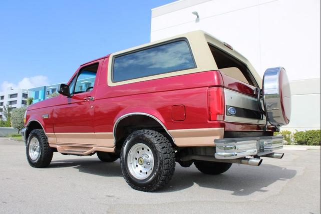 Photo of 1995 Burgundy Ford Bronco