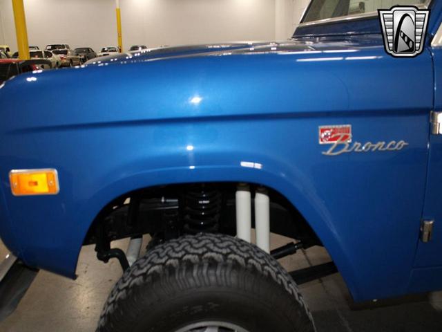 Photo of 1972 Blue Ford Bronco