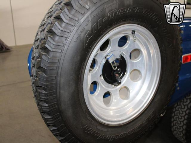Photo of 1972 Blue Ford Bronco