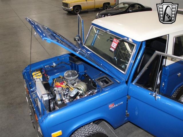 Photo of 1972 Blue Ford Bronco