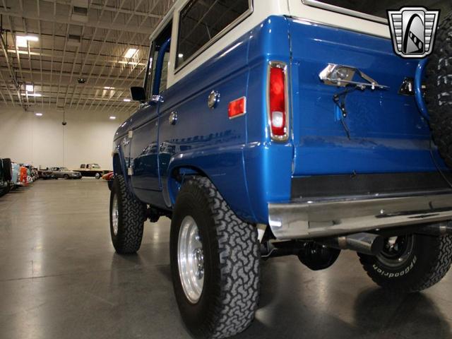 Photo of 1972 Blue Ford Bronco