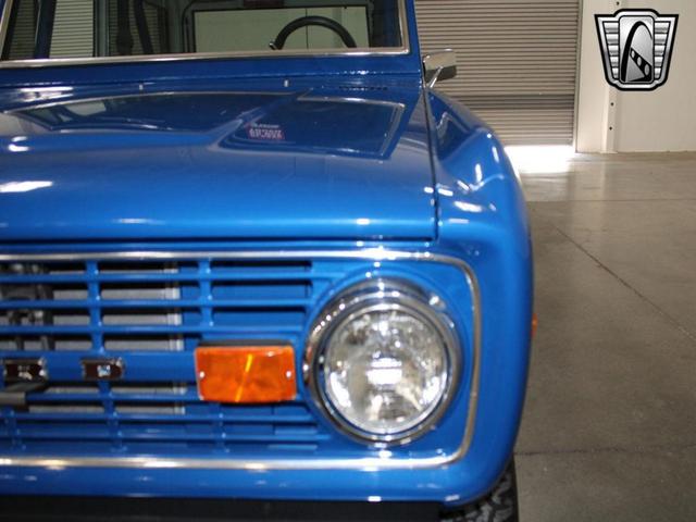 Photo of 1972 Blue Ford Bronco
