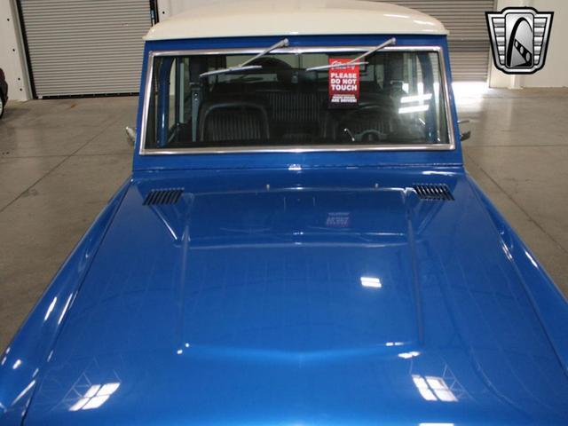 Photo of 1972 Blue Ford Bronco