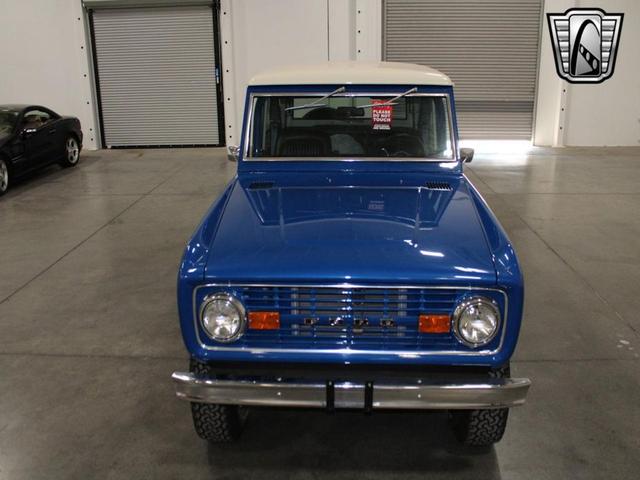 Photo of 1972 Blue Ford Bronco