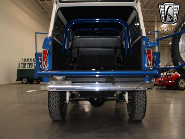 Photo of 1972 Blue Ford Bronco