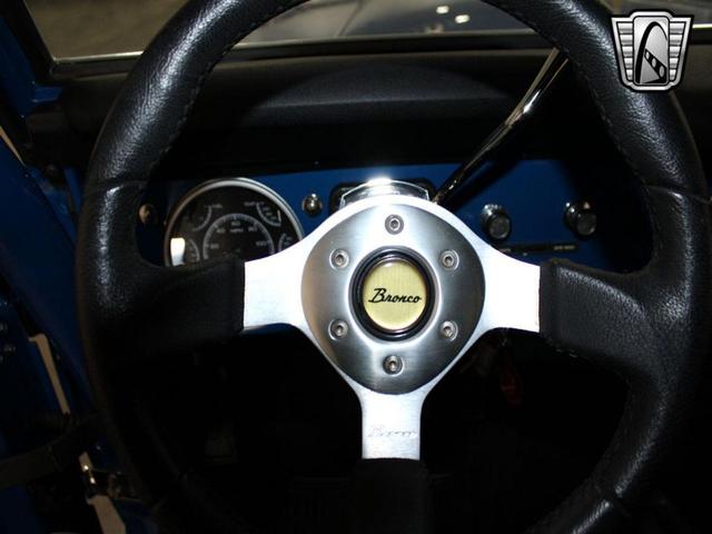Photo of 1972 Blue Ford Bronco