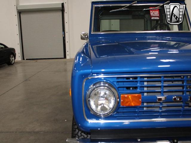 Photo of 1972 Blue Ford Bronco