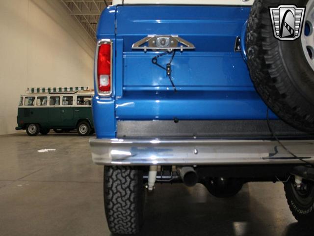 Photo of 1972 Blue Ford Bronco