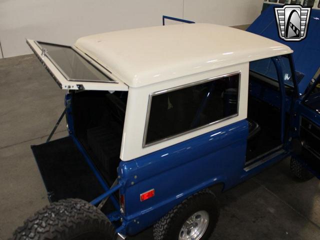 Photo of 1972 Blue Ford Bronco