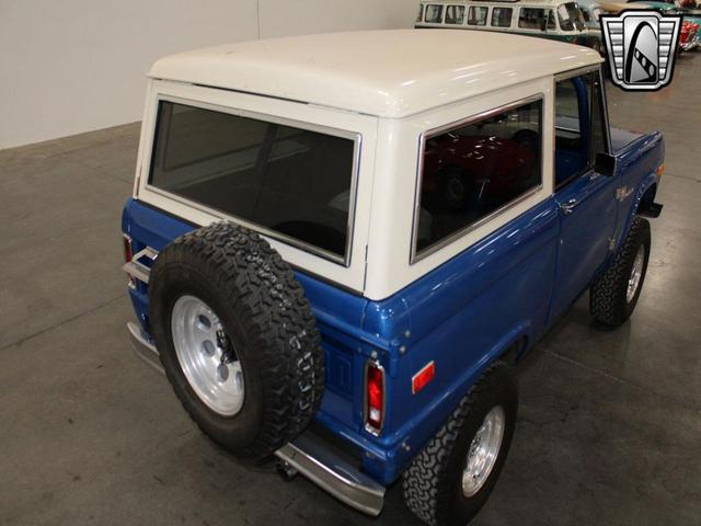 Photo of 1972 Blue Ford Bronco