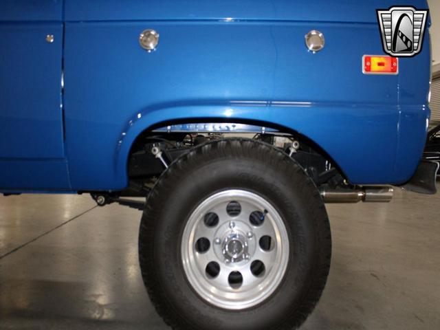 Photo of 1972 Blue Ford Bronco