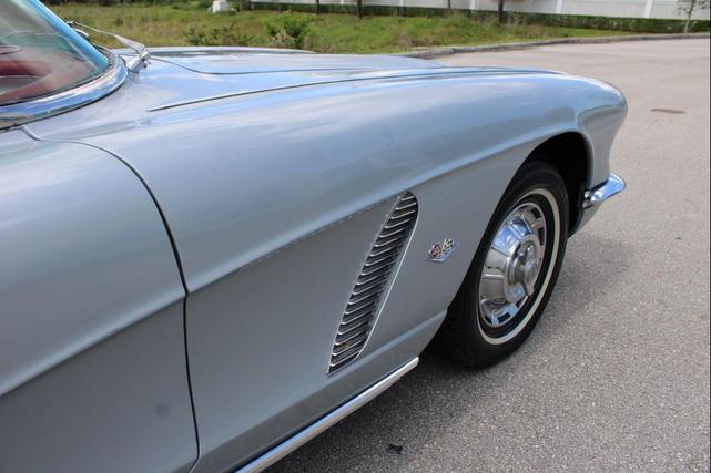 Photo of 1962 Sateen Silver Chevrolet Corvette