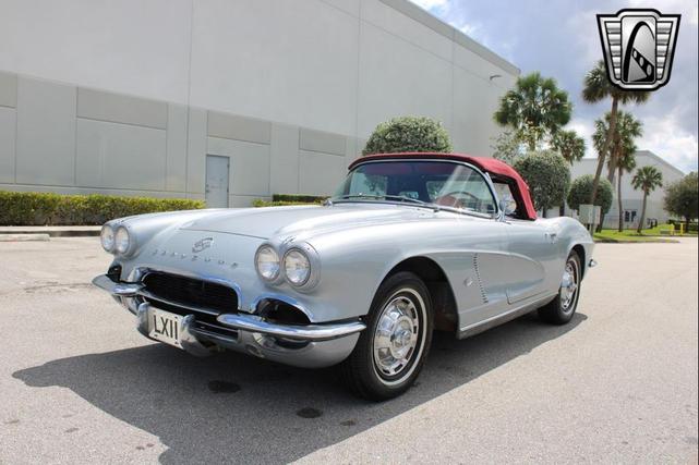 Photo of 1962 Sateen Silver Chevrolet Corvette