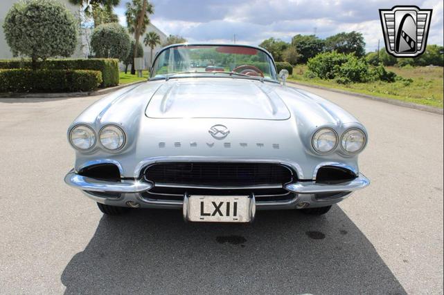 Photo of 1962 Sateen Silver Chevrolet Corvette