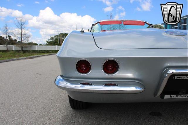 Photo of 1962 Sateen Silver Chevrolet Corvette