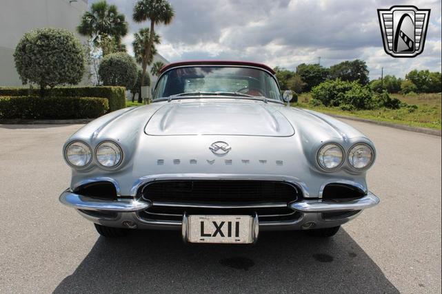 Photo of 1962 Sateen Silver Chevrolet Corvette