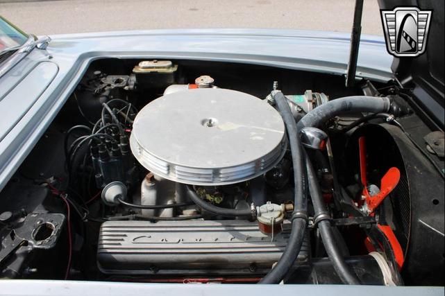 Photo of 1962 Sateen Silver Chevrolet Corvette