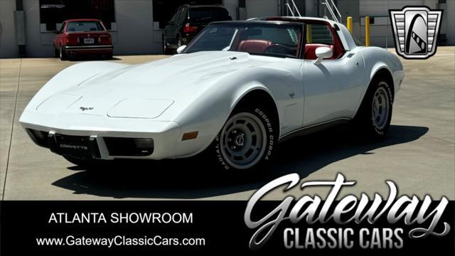 Photo of 1979 White Chevrolet Corvette
