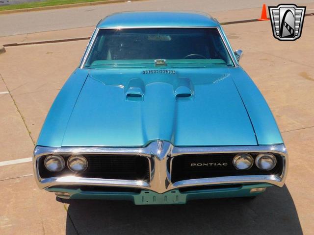 Photo of 1968 Turquoise Blue Pontiac LeMans