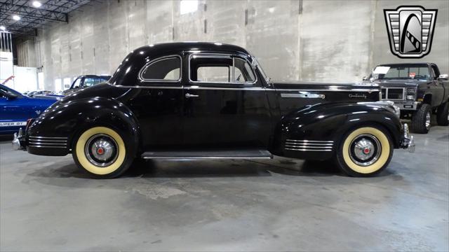 Photo of 1941 Brown Packard 120