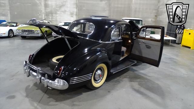 Photo of 1941 Brown Packard 120