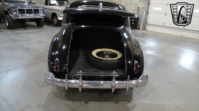 Photo of 1941 Brown Packard 120